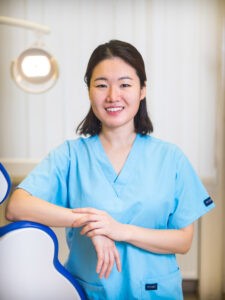 Dr. Sina Choi